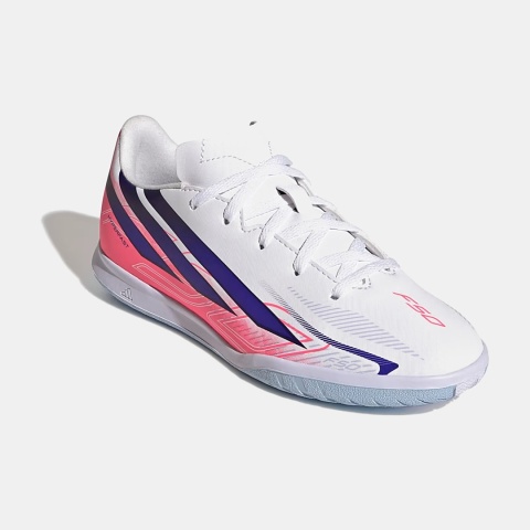 adidas F50 Hyperfast Club IN białe – para halówek, widok z przodu