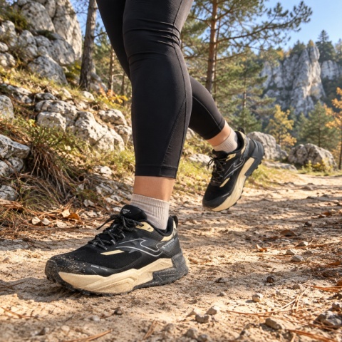 Buty trailowe Joma Sierra 7 damskie czarno-beżowe