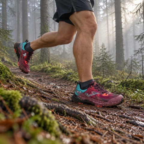 Joma TR-8 męskie bordowe - buty trailowe na średnie dystanse